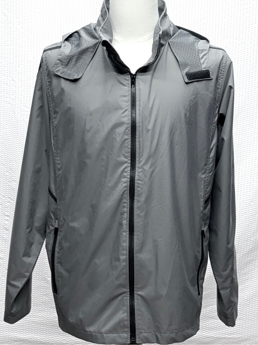 Team 365 Conquest Windbreaker Jacket Gray Mesh Lined Men’s XL